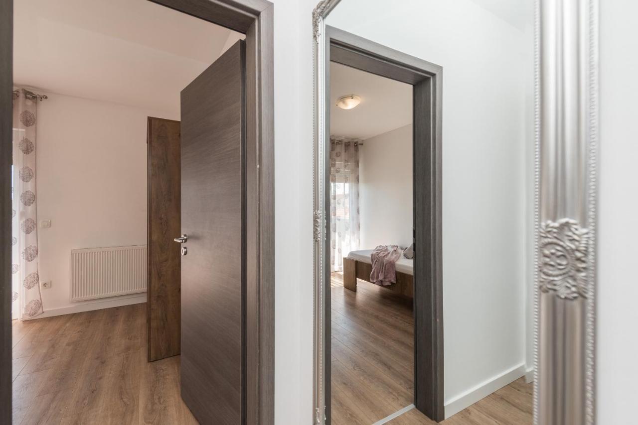 Apartmani Dmarie Привлака Екстер'єр фото
