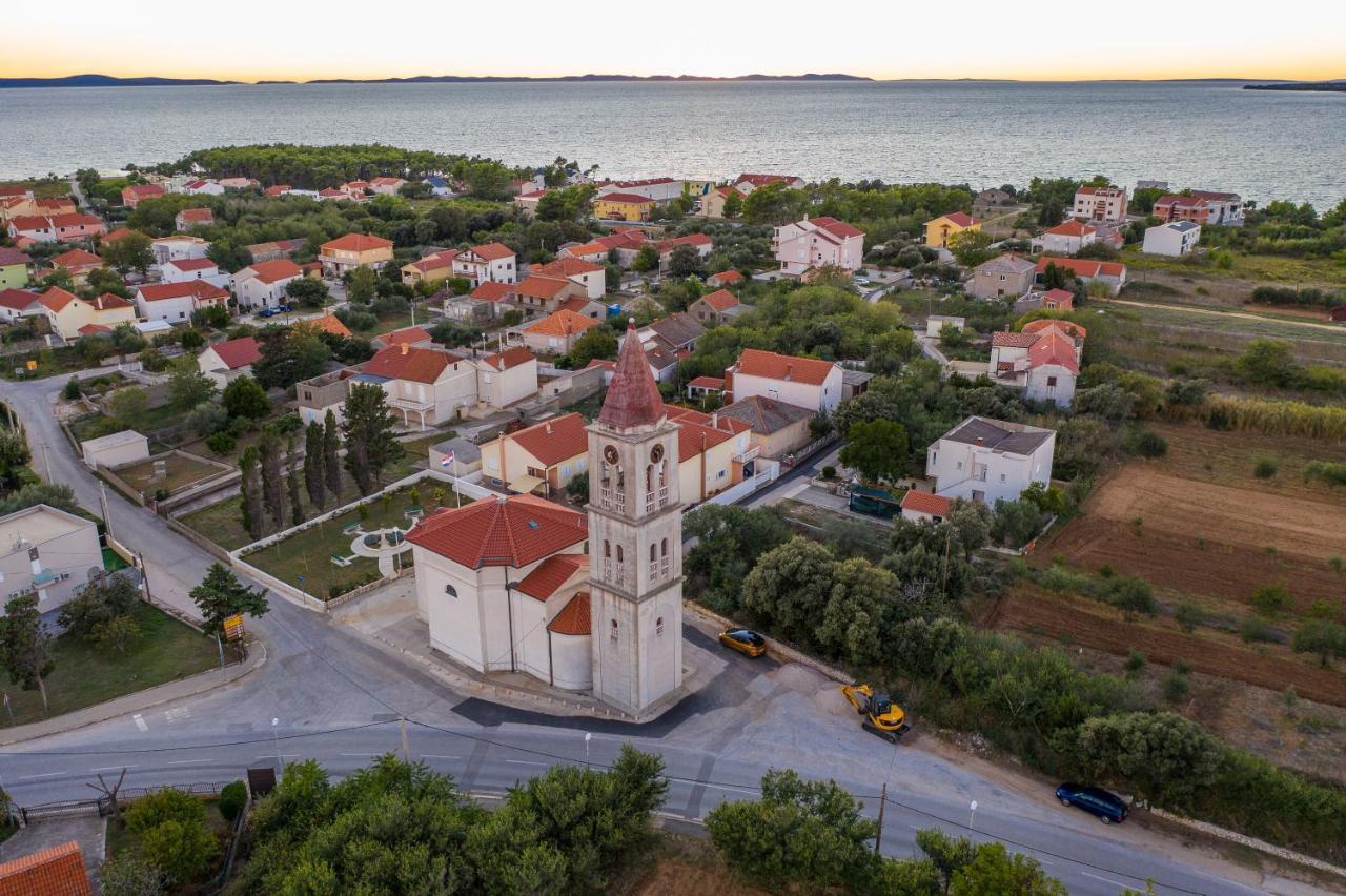 Apartmani Dmarie Привлака Екстер'єр фото